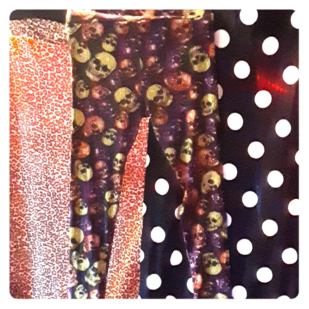 Plus size skull leggings yoga pants *comfy* osfa